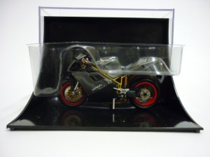 DUCATI 916 SP Senna      Antracite 1:24