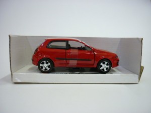 FIAT Stilo      Red 1:32