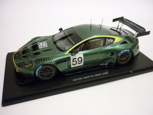 ASTON MARTIN DBR 9 59  Presentation 2005  Green Met. 1:24