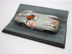 MERCEDES W 196 C 18   1954 Fangio Grey 1:43