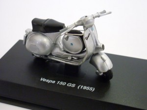 VESPA 150 GS      Silver 1:32